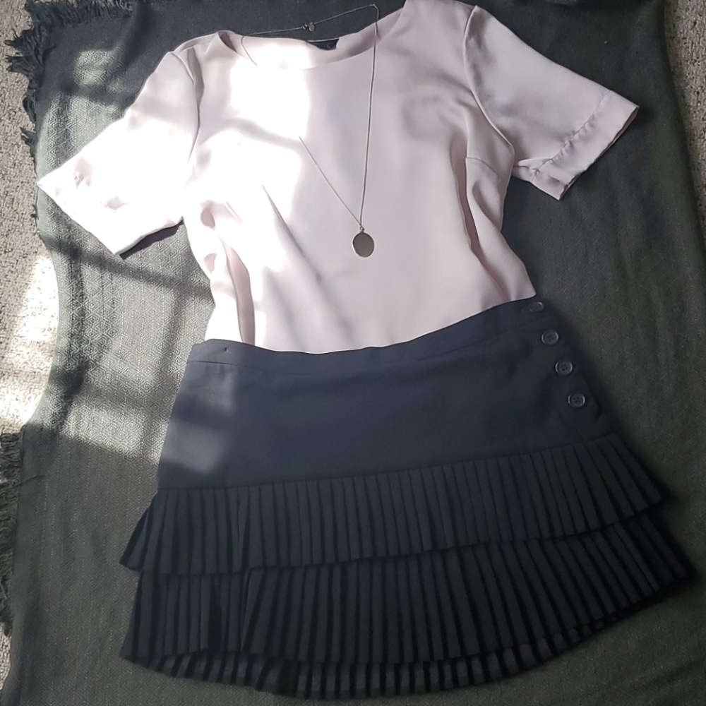 Black skirt